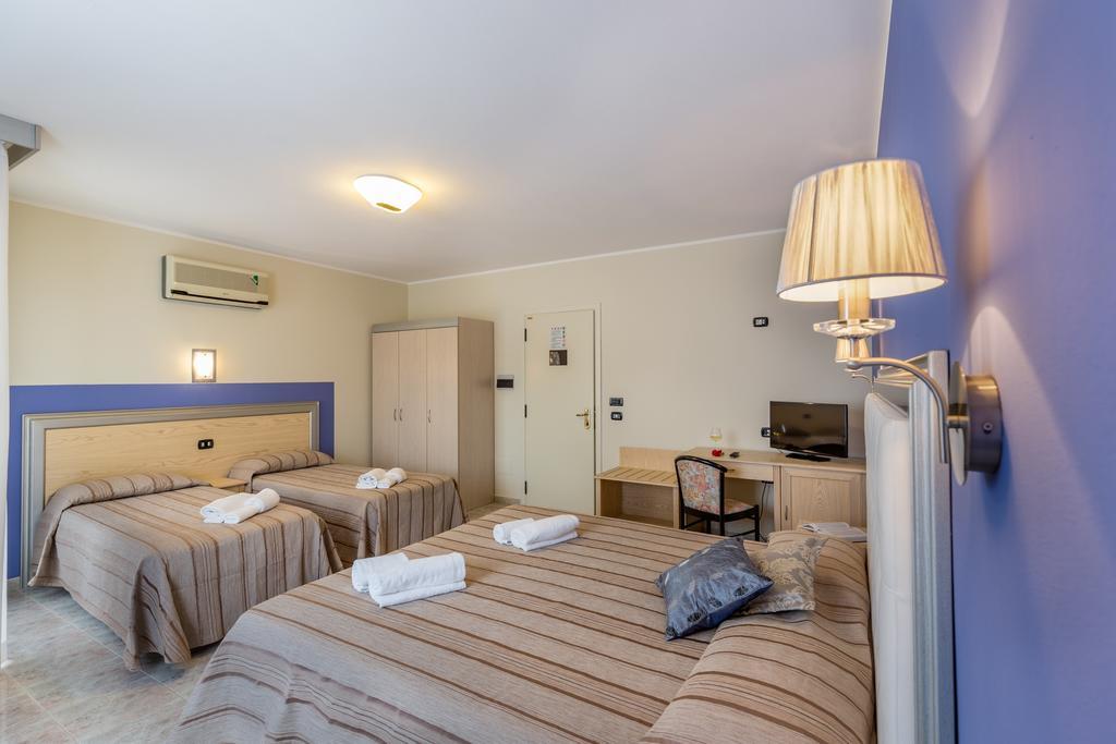 Hotel Rosa Dei Venti Castelsardo Zewnętrze zdjęcie