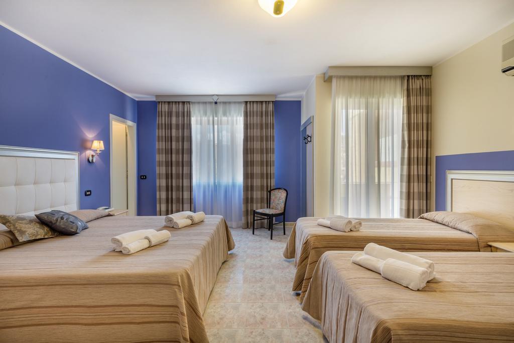 Hotel Rosa Dei Venti Castelsardo Zewnętrze zdjęcie