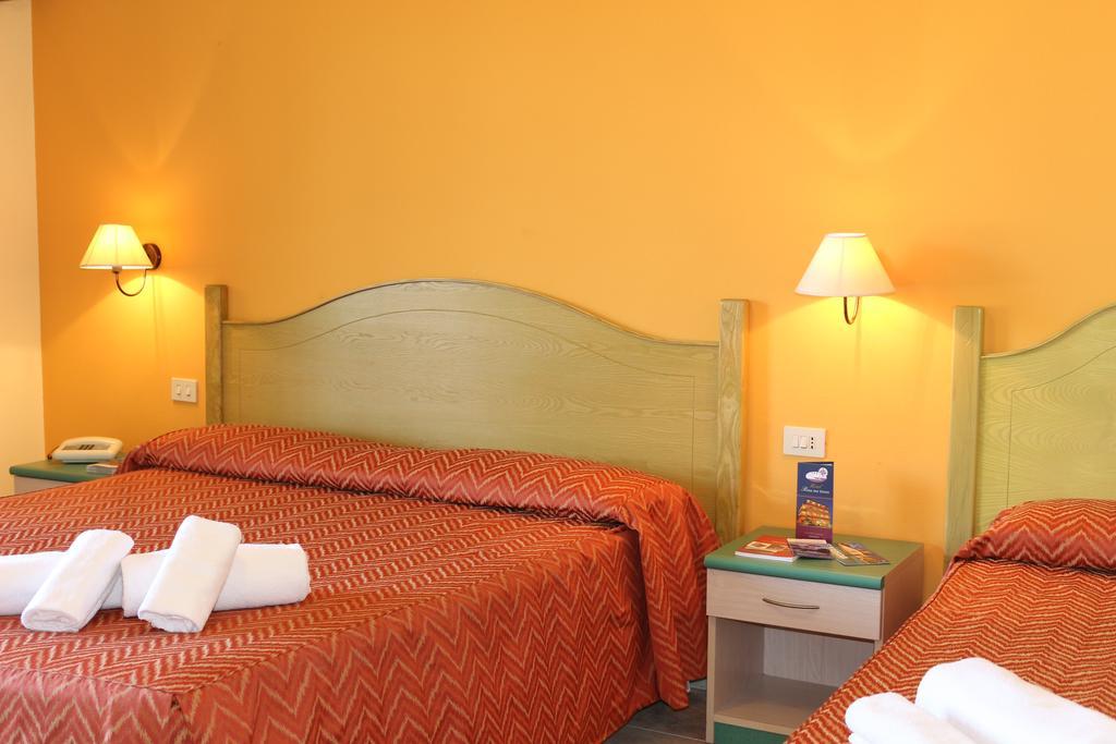 Hotel Rosa Dei Venti Castelsardo Zewnętrze zdjęcie
