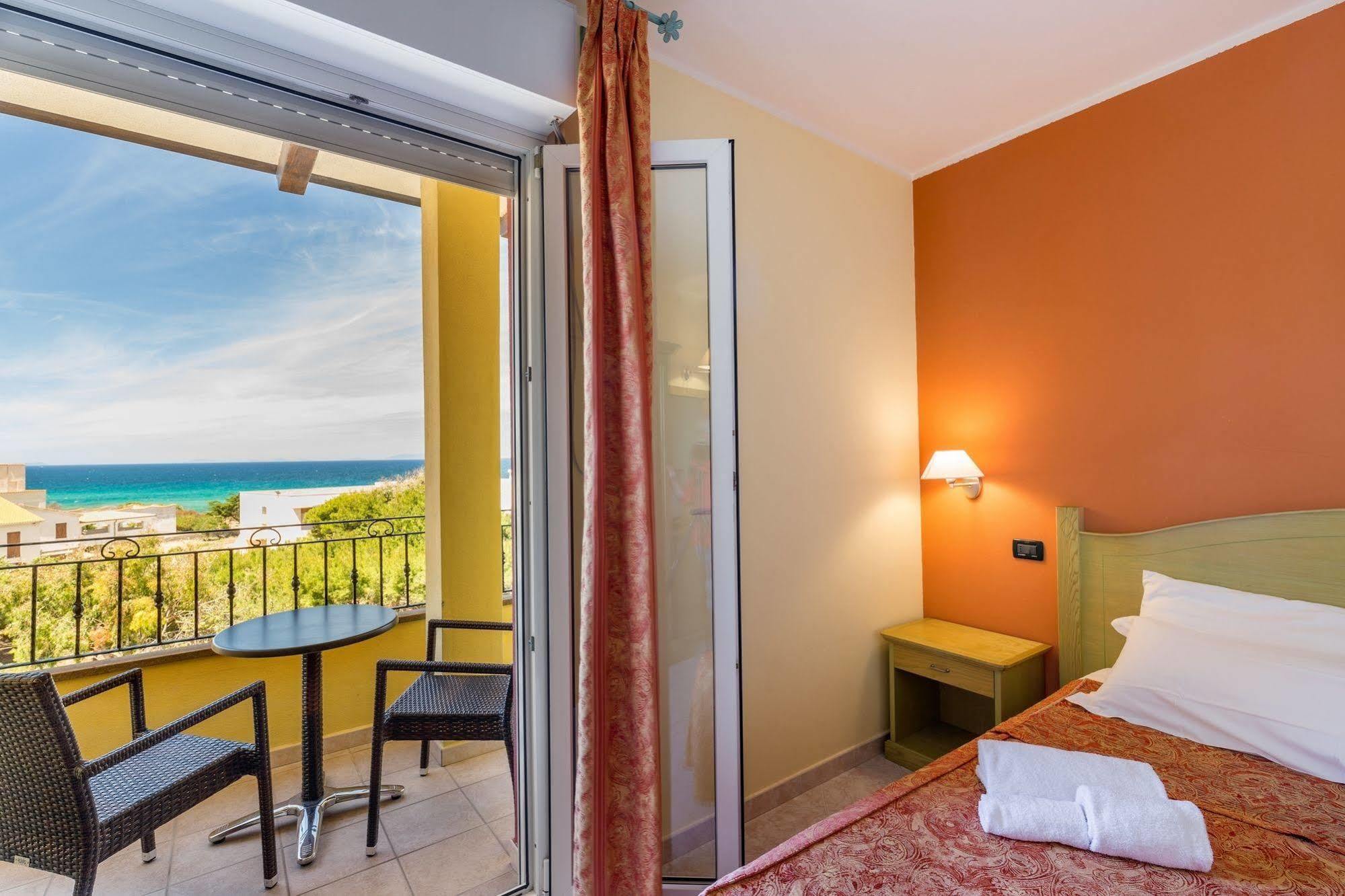 Hotel Rosa Dei Venti Castelsardo Zewnętrze zdjęcie